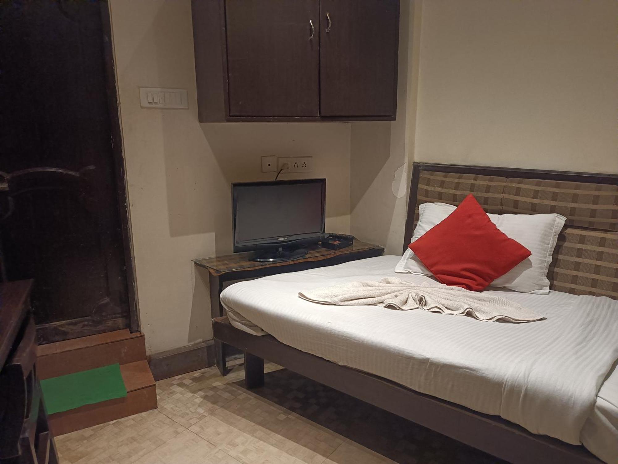 Hotel Serene Shillong Esterno foto