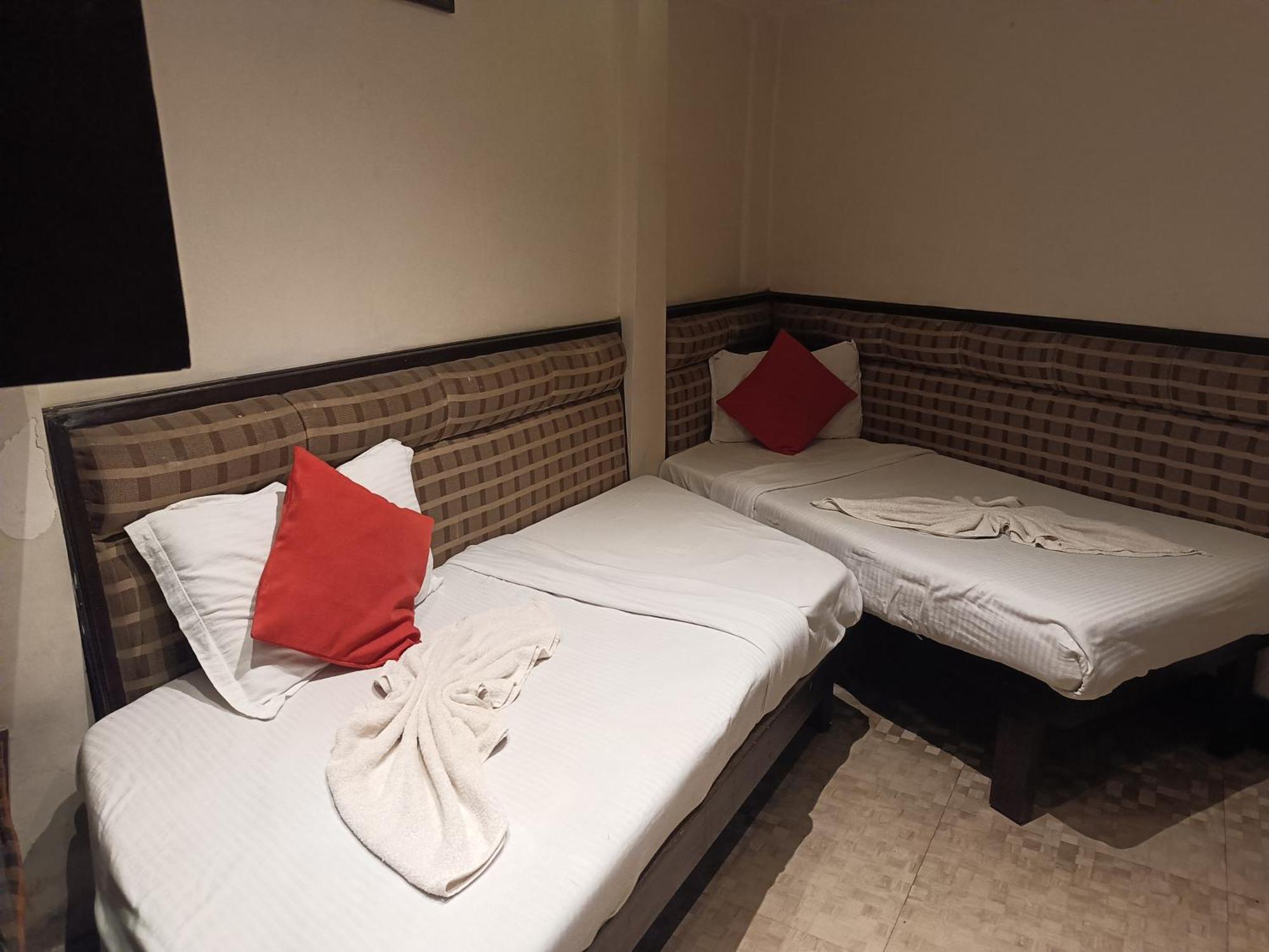 Hotel Serene Shillong Esterno foto
